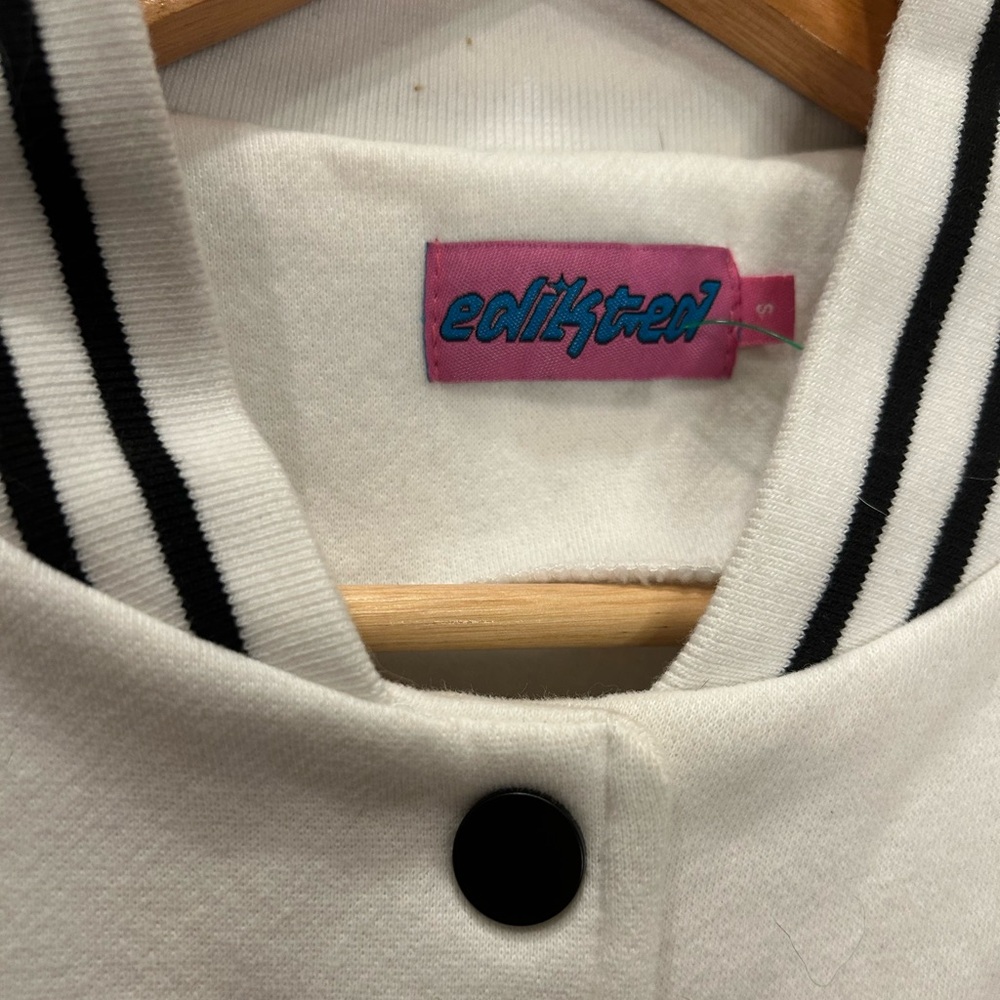 Edikted - Rodeo Oversized Sweatshirt Jacket - Picture 5 of 7